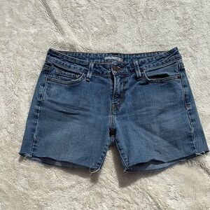 Levi’s 545 Bermuda Denim Shorts | Size 8 | Cutoff Jean Summer Essential
